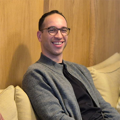 Daniel 400x400