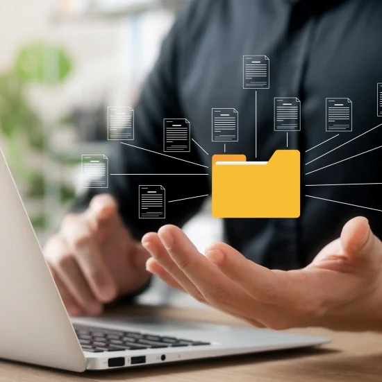 bild på en splittrad dokumenthantering